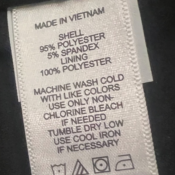 CECE Woman’s V - neck  pull on Vibrant blooms Midi dress - Picture 15 of 16